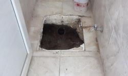 Afyon'da tuvalet hırsızlığı: Alaturka tuvalet taşını yerinden söküp çaldılar!