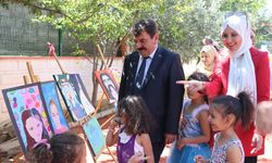 Dinar'da çocuk kulübünün hazırladığı resim sergisi açıldı