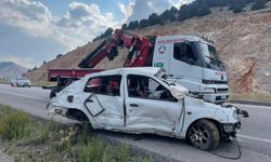 Afyon'da otomobil 30 metre aşağı uçtu:  2 kişi öldü!