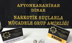 Afyon Dinar'da polis uyuşturucu ele geçirdi, 3 kişi yakalandı