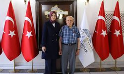 Anayasa Mahkemesi’nin eski başkanı Afyon’da