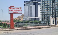 Akarçay’daki şehit ismini taşıyan tabela yenilendi