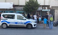 İzmir'de kuyumcuda soygun! İş yeri çalışanı yaralandı...