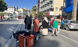 Denizli'de motosikletin çarptığı yaya yaralandı
