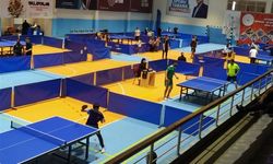 Afyon'da masa tenisi müsabakaları sona erdi: Dereceye girenler belli oldu