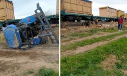 Afyon’da kahreden tren kazası: Traktör ikiye bölündü... Ölü ve yaralı var!