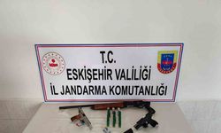 Eskişehir'de jandarma operasyonu: Kaçak silah satışı yapmaya çalışıyorlarmış...