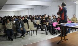 Afyon'da üniversite yurtlarında AFAD’dan eğitim