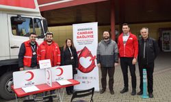 Turgutlu'da kan ve kök hücre bağışı kampanyası düzenlendi