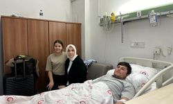 Afyonlu yaralı askere Vali Yiğitbaşı’ndan GATA’da geçmiş olsun ziyareti