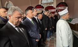 İzmir Büyükşehir Belediyesinin eski başkan vekili Aydoğan, son yolculuğuna uğurlandı