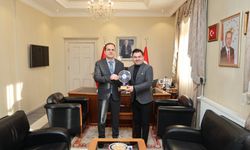 Muğla Valisi İdris Akbıyık, "Yılın Pozitif Valisi" seçildi