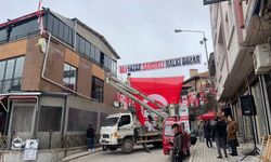 Sandıklı sokaklarında dikkat çeken pankart: Ali Yazar Sandıklı Halkı Bozar!