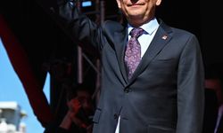 CHP Genel Başkanı Özel, İzmir'de halk buluşmasına katıldı: Bu seçim sağ-sol seçimi değil