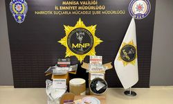 Manisa'da hafif ticari araçta sentetik ecza ele geçirildi, 1 kişi tutuklandı