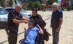 İncirliova'da engelliler polis araçlarıyla şehir turu attı