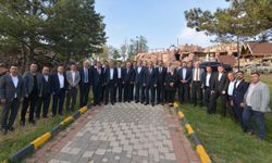 AK Partili başkanlar Sandıklı'da toplandı: Gündem yeni yol haritası!
