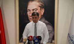İzmir Büyükşehir Belediye Başkanı Tugay'dan memurların eylemine ilişkin açıklama: