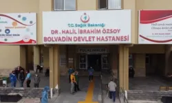 Afyonkarahisar’ın Çay İlçesi’nde Trafik Kazası: 26 Yaşındaki Sürücü Ağır Yaralandı