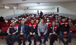 Afyon’da öğrencilere organik ve iyi tarım anlatıldı