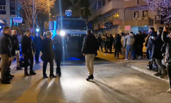 CHP’liler Afyon’da yeniden sokağa indi: CHP binası önüne TOMA geldi!