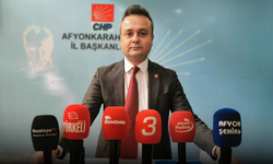 CHP’li Erhan tek tek belediye isimlerini paylaştı: “Afyon’da bu belediyeler gazetecilere düzenli para akıtıyor mu?"