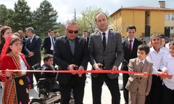 Afyon Çay'da "Engelsiz Yarınlar Projesi" kapsamında sera açıldı