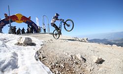 13 ülkeden 150 sporcu bisiklet çeviriyor