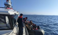 İzmir'de 74 kaçak yollarla giriş yapan yabancı uyruklu şahıs tespit edildi