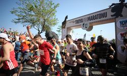 Manzara eşliğinde maraton koştular