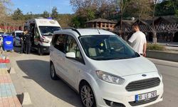 Çocuğa otomobil çarptı