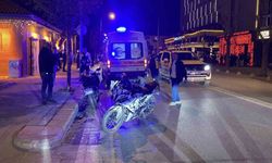 Eskişehir’de U Dönüşü Kazası: Motosiklet Sürücüsü Yaralandı