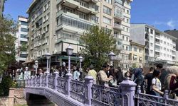 Eskişehirliler Güneşli Havada Porsuk Çayı'nda Buluştu