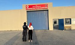 Afyon’da 2003 doğumlu dolandırıcı yakalandı: Bakın halkı nasıl dolandırmış?