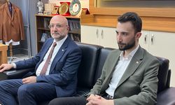AK Parti Heyetinden Muhtarlar Derneği’ne Tebrik Ziyareti