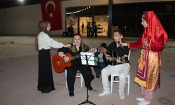 Çay'da "Anadolu'nun ayak izleri" gösterisi