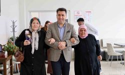 Bilecik Valisi Şefik Aygöl ve Eşi, Şehit Anneleriyle Kahvaltıda Bir Araya Geldi