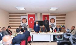 Eskişehir'de yaşandı: Vali Aksoy, Dost Dernekler Federasyonu’na iade-i ziyarette bulundu
