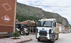 İnönü'de Güvenlik Riski Taşıyan Metruk Binalar Yıkılıyor