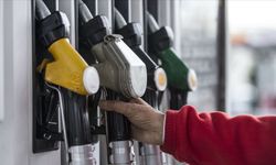 Akaryakıta Çifte Zam Geliyor: Benzin 1.5 TL, Motorin 1.3 TL Artacak