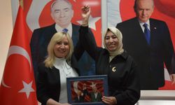 Afyon'da Kadın Siyasetçiler Buluştu: "Terörün Yok Olduğu Bir Türkiye İçin Adımlar Atıyoruz"