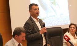 Akhisar Belediye Başkanlığına Ekrem Kayserili seçildi
