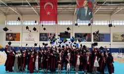 Tavşanlı Sağlık Hizmetleri MYO Mezuniyet Töreni Gerçekleştirildi