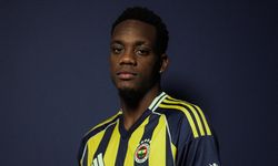 Fenerbahçe, Kolombiyalı futbolcu Jhon Duran'ı 1 sezonluk kiralama ile transfer etti