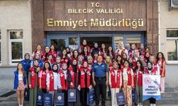 "Damla Gönüllülük Hareketi" Gençleri Bilecik’te İl Emniyet Müdürü Yılmaz’ı Ziyaret Etti