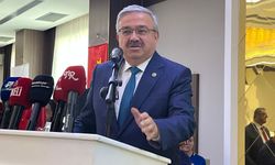 Türkiye Çin İş Fırsatları Paneli Afyon’da Gerçekleşti: Yurdunuseven, “Afyon’a Çin’den turist desteği sağlamalıyız”