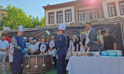 Afyon’da 40 hatimli şifalı aşurenin duası yapıldı: “Bu topraklarda umut hiç tükenmeyecek”