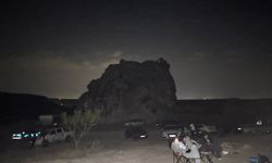 Frigya’da iki gün boyunca meteor yağmuru izlendi: Tarihi kalede gökyüzü şöleni!
