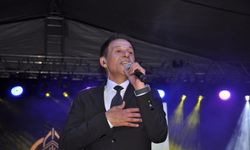 Mustafa Yıldızdoğan Afyon'da Konser Verdi