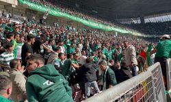 Eskişehir'de Ankara Demirspor-Bursaspor Maçında Taraftar Kavgası: Polis Müdahale Etti